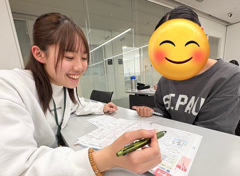 勉強を教える先生